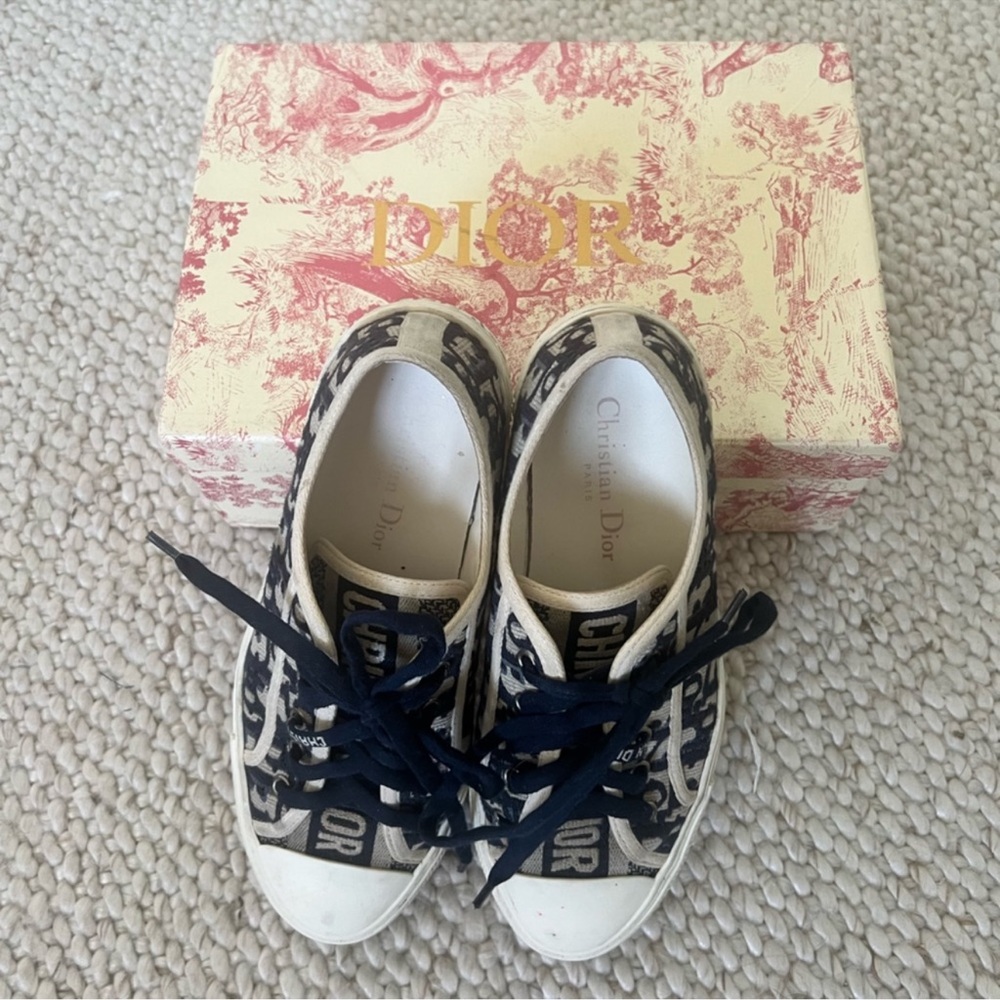 Christian Dior Sneakers - Picture 2 of 7